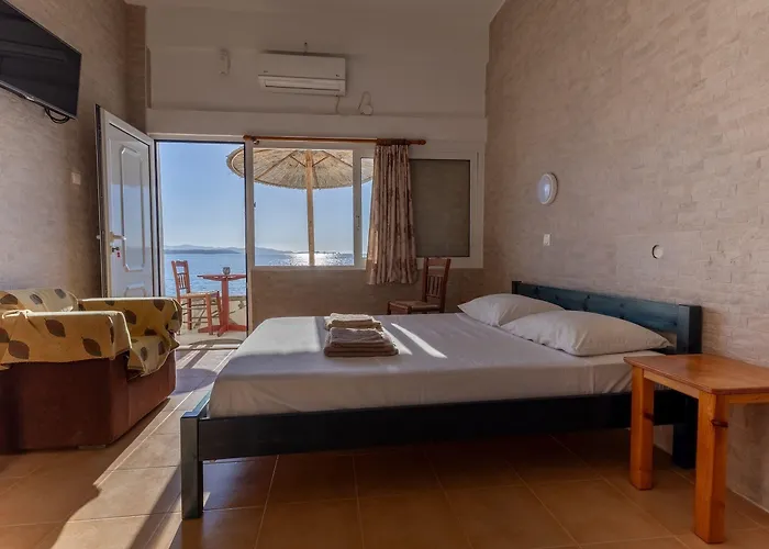 Petalides Apartamento