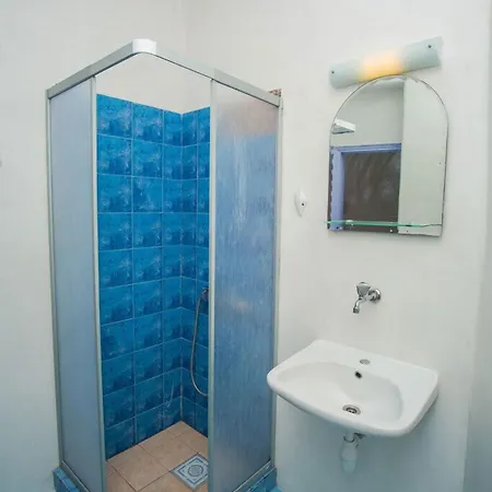 Apartament Petalides